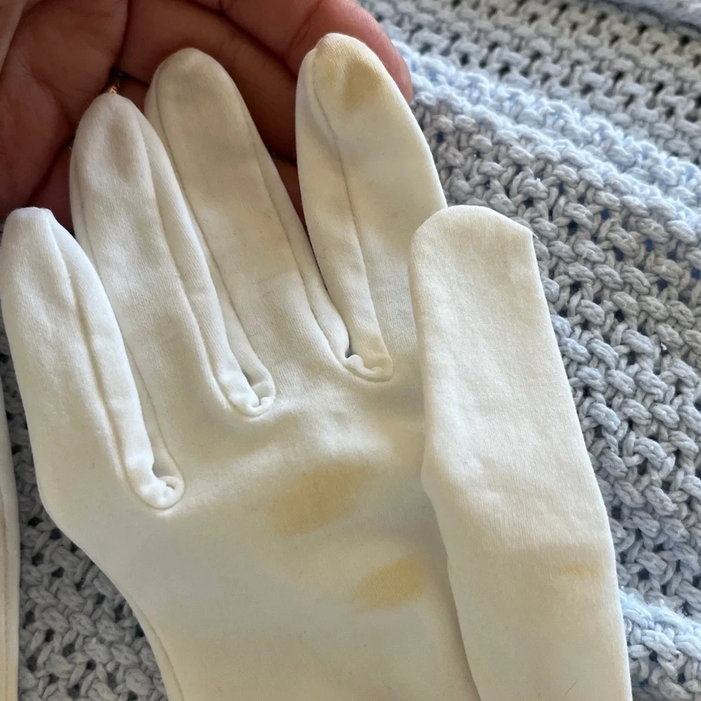 Elegant White Long Gloves *NOTE One Size
